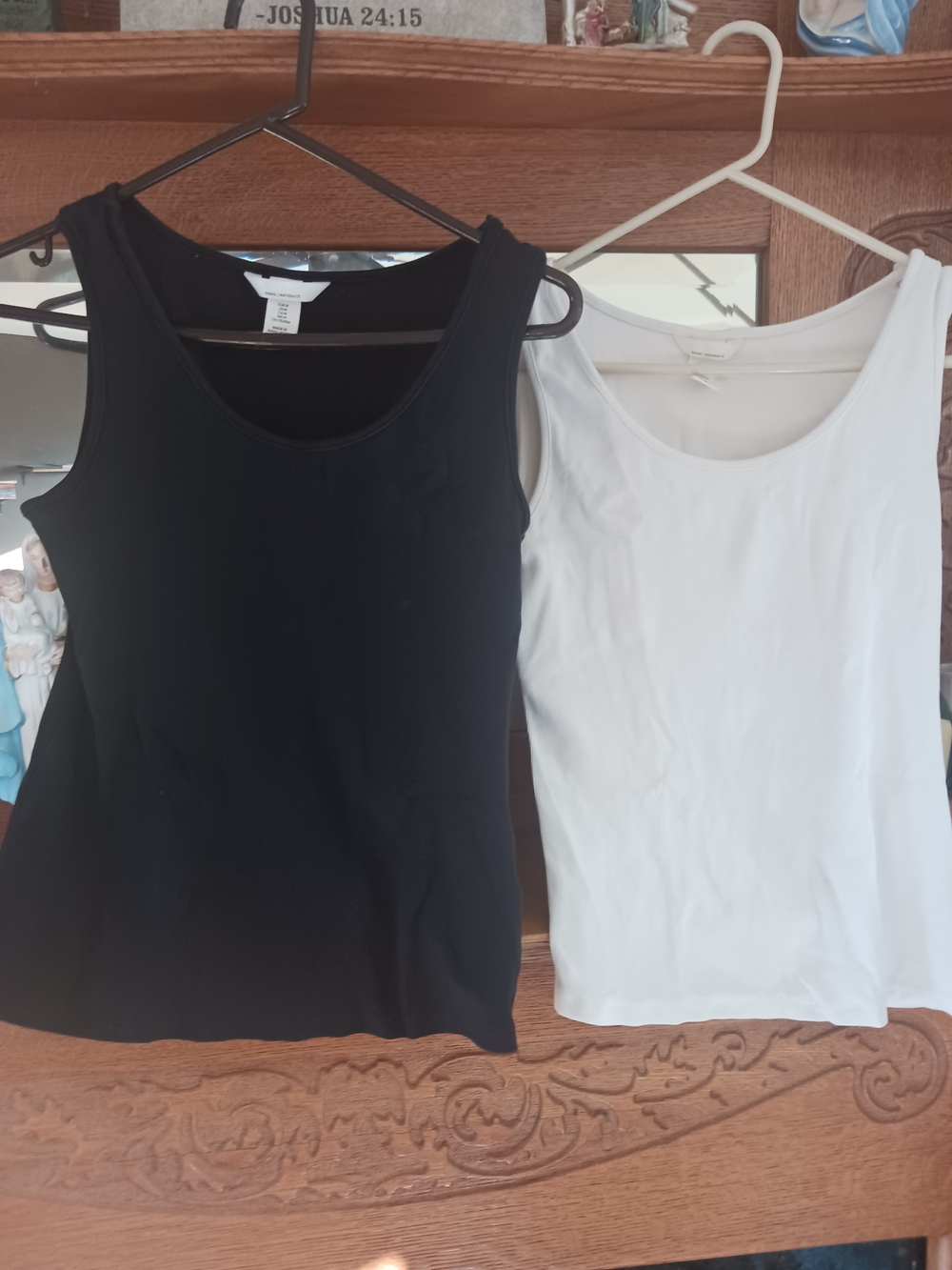 2 | Cotton H&M Mama Black and White Scoop Neck Nursing Tank Tops